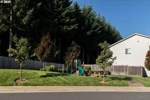 33279 SW Havlik Dr, Scappoose, OR 97056 - Photo 27