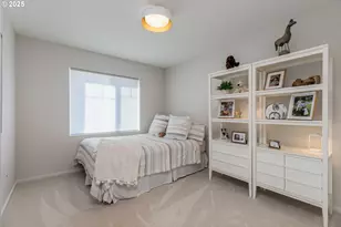 33279 SW Havlik Dr, Scappoose, OR 97056 - Photo 17