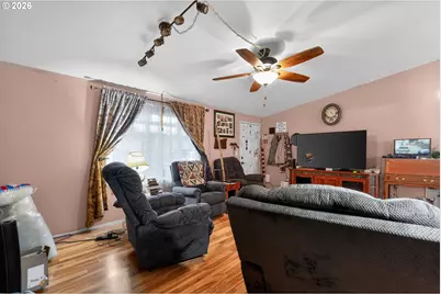 2597 SE 67th Ave, Hillsboro, OR 97123 - Photo 7