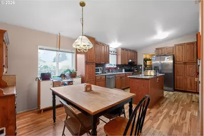 2597 SE 67th Ave, Hillsboro, OR 97123 - Photo 11