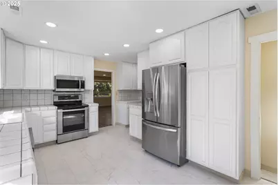 5509 NW Lincoln Ave, Vancouver, WA 98663 - Photo 9