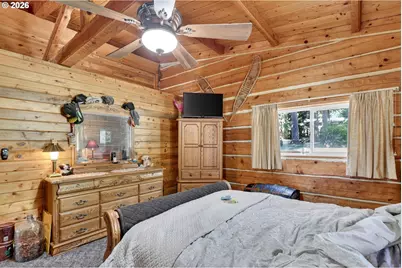 18370 S Old Clarke Rd, Mulino, OR 97042 - Photo 9