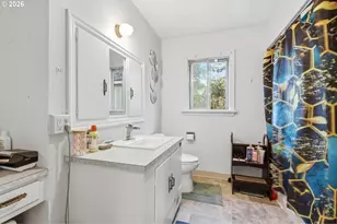 1401 N Goerig St, Woodland, WA 98674 - Photo 7