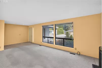 2735 Montello Ave, Hood River, OR 97031 - Photo 3