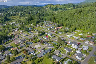 1816 Sunset Ct, Myrtle Point, OR 97458 - Photo 15