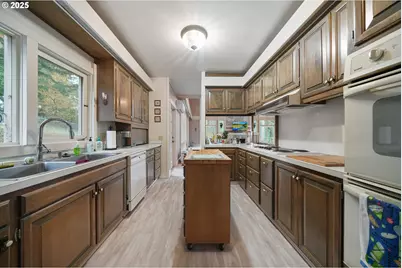 27415 Siuslaw River Rd, Lorane, OR 97451 - Photo 13