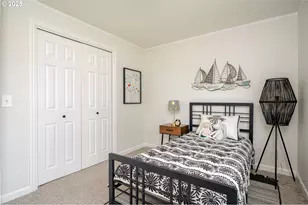 1916 NE 13th Ave, Hillsboro, OR 97124 - Photo 31