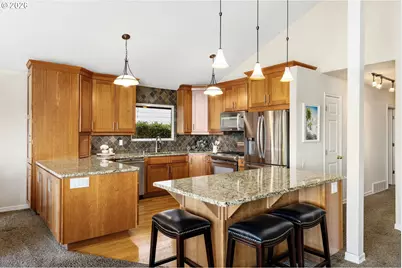 1658 Fircrest Dr, Lake Oswego, OR 97034 - Photo 21