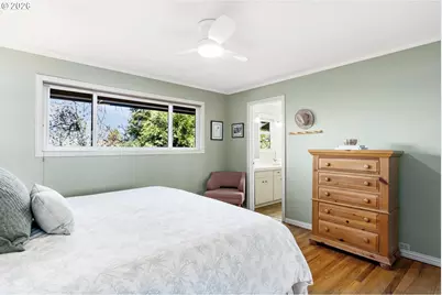 1658 Fircrest Dr, Lake Oswego, OR 97034 - Photo 25