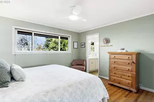 1658 Fircrest Dr, Lake Oswego, OR 97034 - Photo 25