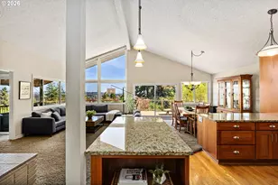 1658 Fircrest Dr, Lake Oswego, OR 97034 - Photo 5