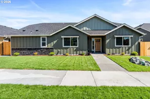 2812 SW Elmer Nelson Ln, Grants Pass, OR 97527 - Photo 1