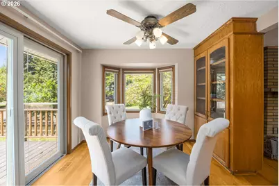 1203 Bexhill St, West Linn, OR 97068 - Photo 9