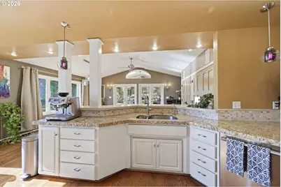 86250 Sanford Rd, Eugene, OR 97402 - Photo 13