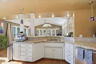 86250 Sanford Rd, Eugene, OR 97402 - Photo 13