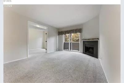 4320 S Corbett Ave #202, Portland, OR 97239 - Photo 17