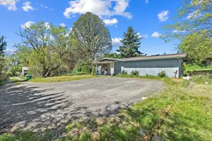 7640 SW 67th Ave, Portland, OR 97223 - Photo 9