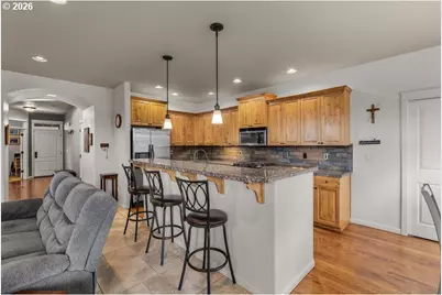 1132 NE Steins Pillar Dr, Prineville, OR 97754 - Photo 11