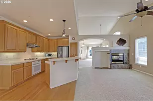 7439 SE 157th Ave, Portland, OR 97236 - Photo 11