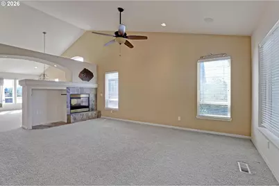 7439 SE 157th Ave, Portland, OR 97236 - Photo 17