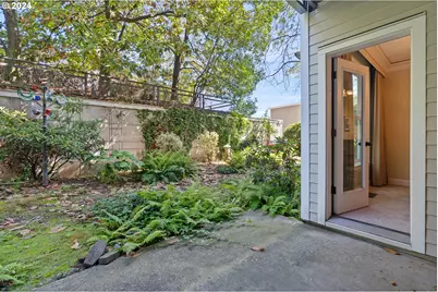 1616 S Harbor Way #308, Portland, OR 97201 - Photo 5