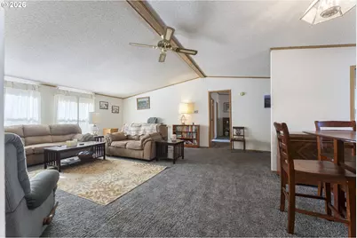 14858 Heatherglen Dr #76, Oregon City, OR 97045 - Photo 11