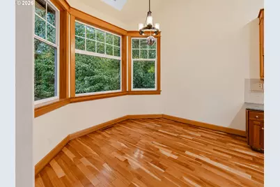 2133 SW Arnold St, Portland, OR 97219 - Photo 13