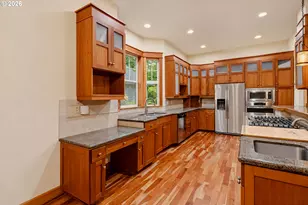 2133 SW Arnold St, Portland, OR 97219 - Photo 19