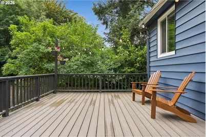 7010 SW 35th Ave, Portland, OR 97219 - Photo 37