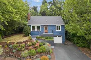 7010 SW 35th Ave, Portland, OR 97219 - Photo 3