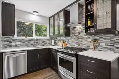 7010 SW 35th Ave, Portland, OR 97219 - Photo 13