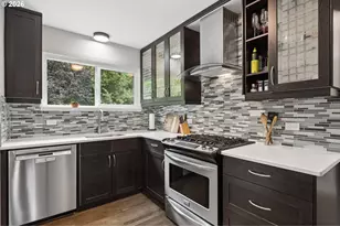 7010 SW 35th Ave, Portland, OR 97219 - Photo 13