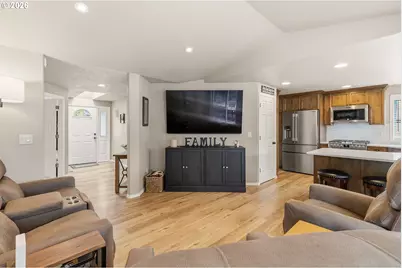 11116 NE 6th Ct, Vancouver, WA 98685 - Photo 15