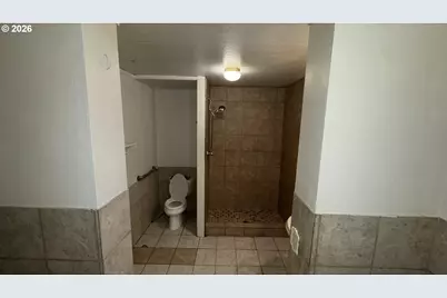 13469 Ramsey Rd, Gold Hill, OR 97525 - Photo 13