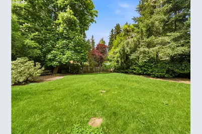 5755 Childs Rd, Lake Oswego, OR 97035 - Photo 35