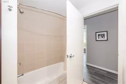1900 S River Dr #N101, Portland, OR 97201 - Photo 25