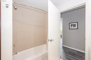 1900 S River Dr, Portland, OR 97201 - Photo 25