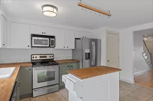 1255 NW Trail Ave, Portland, OR 97229 - Photo 13