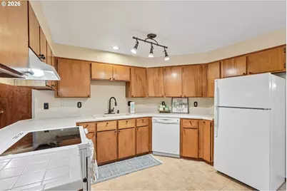 17709 SW Janell Ct, Beaverton, OR 97003 - Photo 11