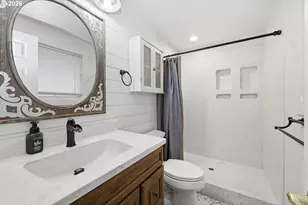 2555 15th St, Springfield, OR 97477 - Photo 19