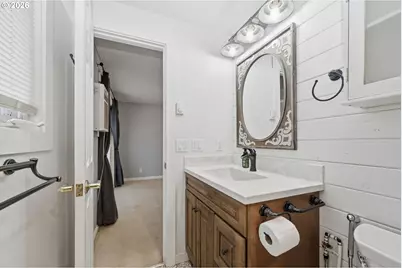 2555 15th St, Springfield, OR 97477 - Photo 21