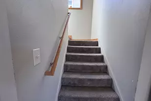 950 Arthur Ave, Cottage Grove, OR 97424 - Photo 13