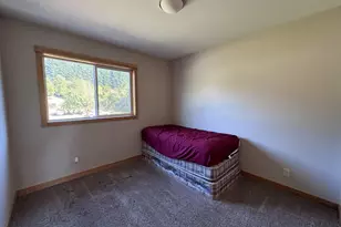 950 Arthur Ave, Cottage Grove, OR 97424 - Photo 19