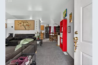 4550 NE Cully Blvd, Portland, OR 97218 - Photo 3