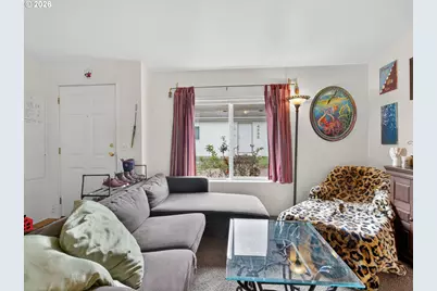 4550 NE Cully Blvd, Portland, OR 97218 - Photo 7