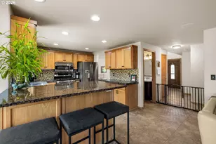 2687 NE 2nd Dr, Hillsboro, OR 97124 - Photo 13