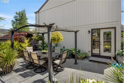 2687 NE 2nd Dr, Hillsboro, OR 97124 - Photo 35