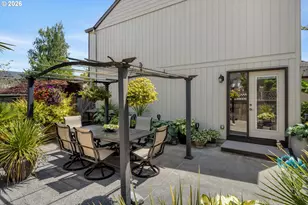 2687 NE 2nd Dr, Hillsboro, OR 97124 - Photo 35