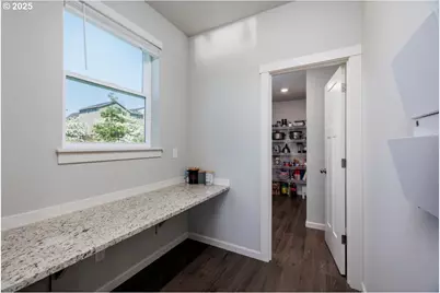 15556 SE Flavel St, Portland, OR 97236 - Photo 17