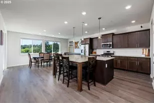 15556 SE Flavel St, Portland, OR 97236 - Photo 5